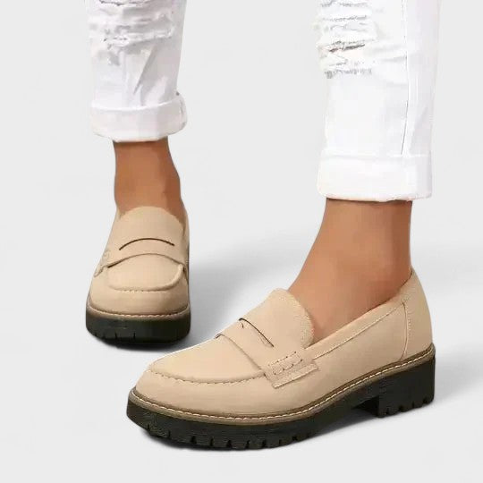 Daniela - Comfortable Loafers
