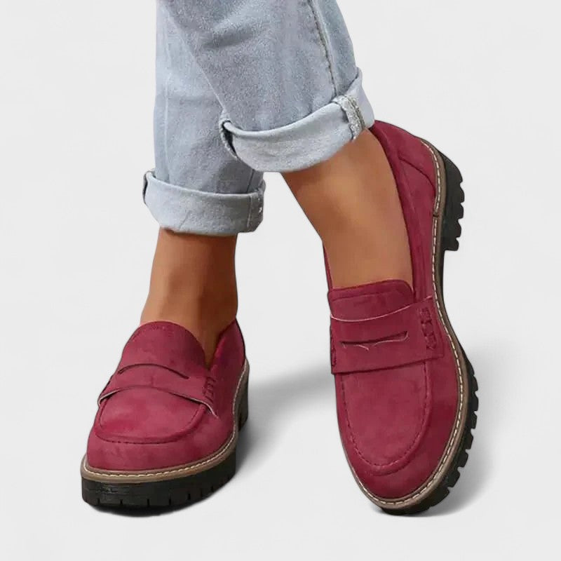 Daniela - Comfortable Loafers